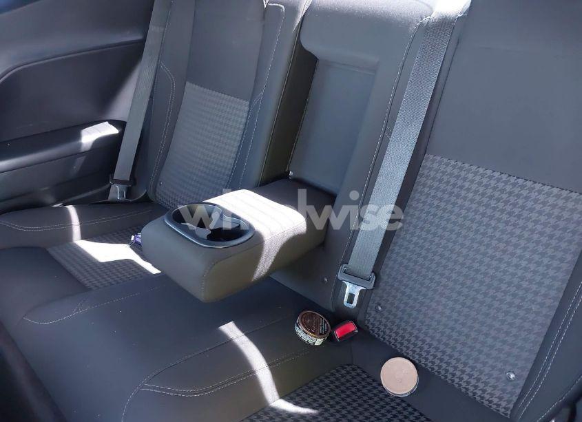 Photo 8 of 2016 Dodge Challenger SXT (VIN 2C3CDZAG2GH336292)