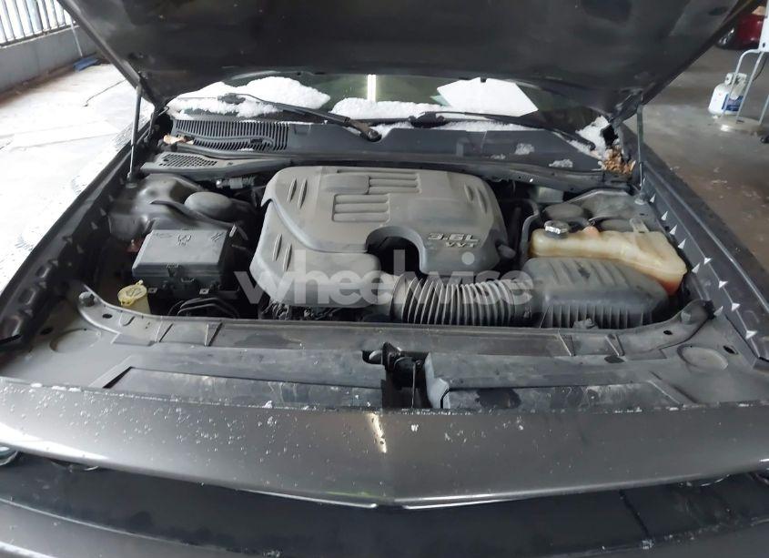 Photo 10 of 2017 Dodge Challenger SXT (VIN 2C3CDZAG2HH501730)