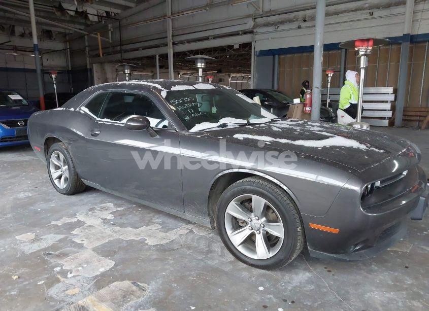 Photo 13 of 2017 Dodge Challenger SXT (VIN 2C3CDZAG2HH501730)