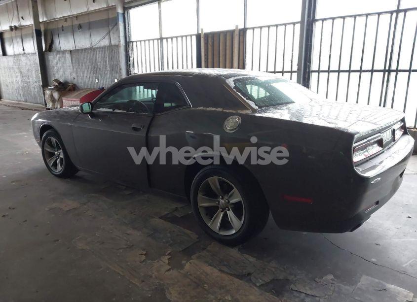 Photo 14 of 2017 Dodge Challenger SXT (VIN 2C3CDZAG2HH501730)