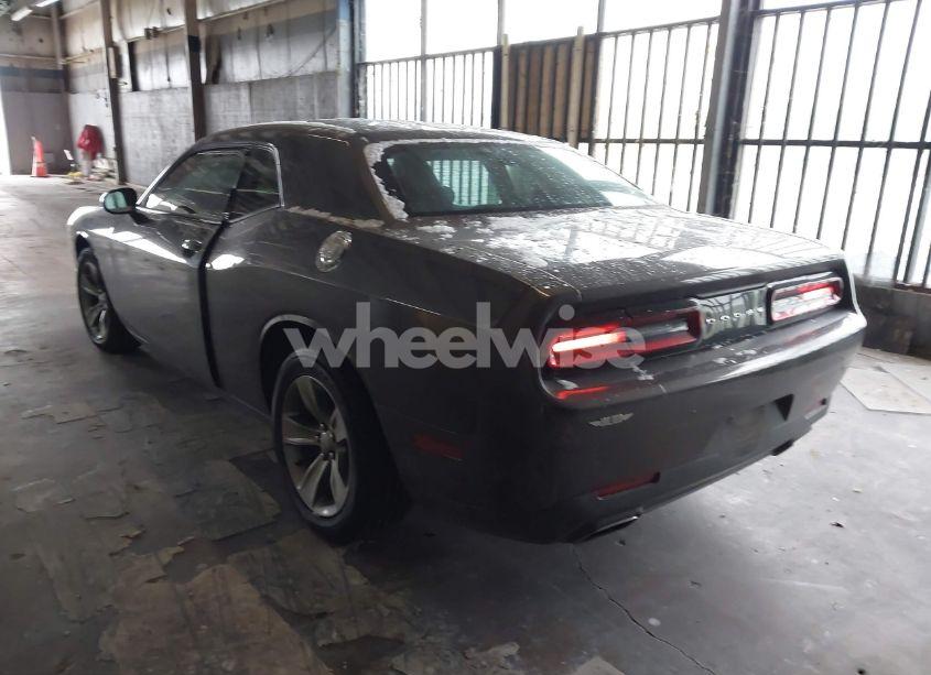 Photo 3 of 2017 Dodge Challenger SXT (VIN 2C3CDZAG2HH501730)