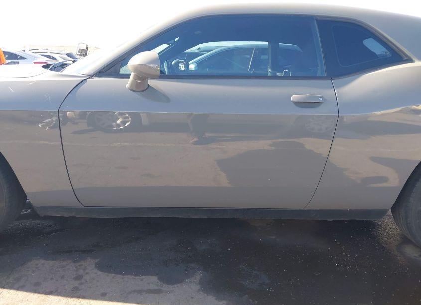 Photo 14 of 2017 Dodge Challenger SXT (VIN 2C3CDZAG2HH509195)