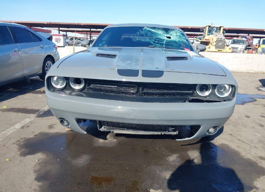 Photo 6 of 2017 Dodge Challenger SXT (VIN 2C3CDZAG2HH509195)