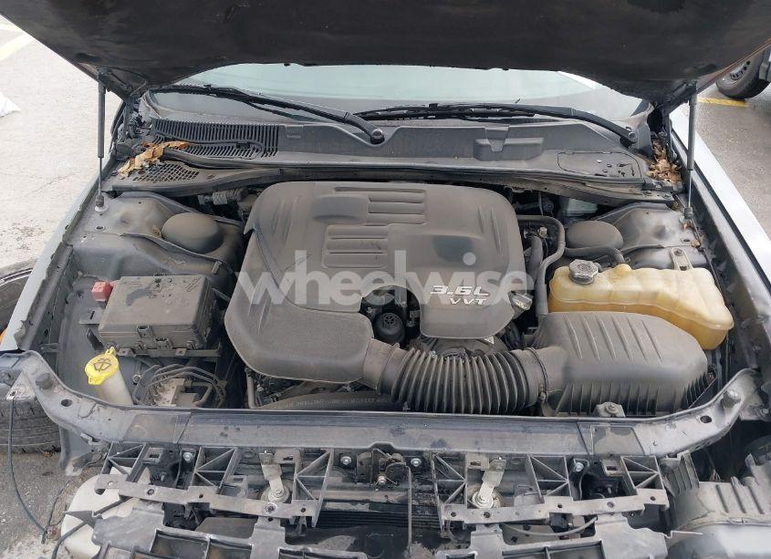 Photo 10 of 2017 Dodge Challenger SXT (VIN 2C3CDZAG2HH589064)