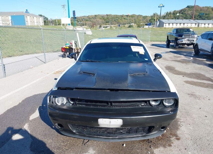 Photo 12 of 2017 Dodge Challenger SXT (VIN 2C3CDZAG2HH608910)