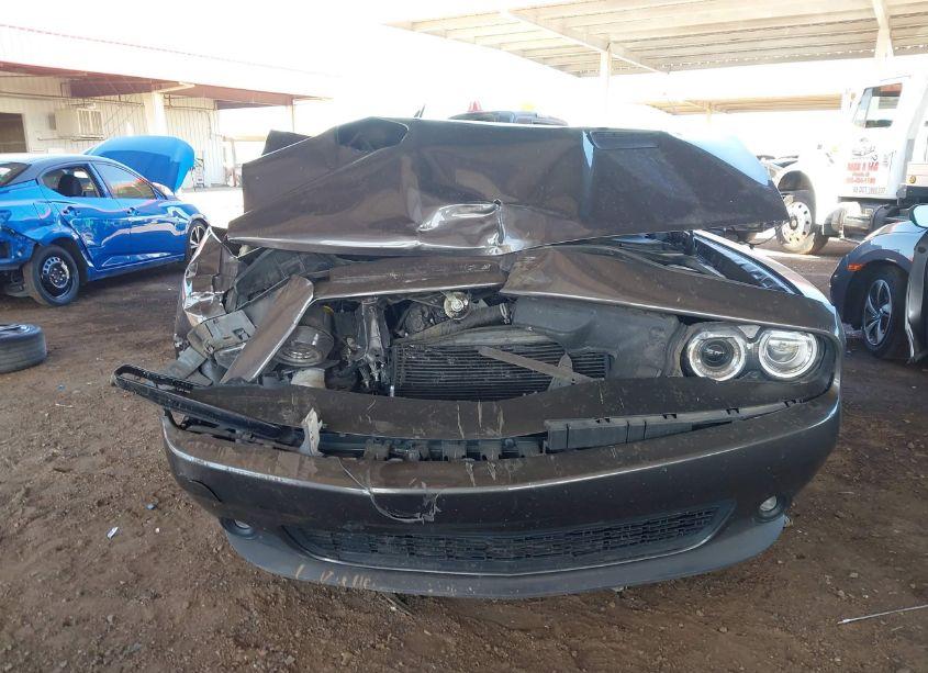 Photo 11 of 2018 Dodge Challenger SXT PLUS (VIN 2C3CDZAG2JH110843)