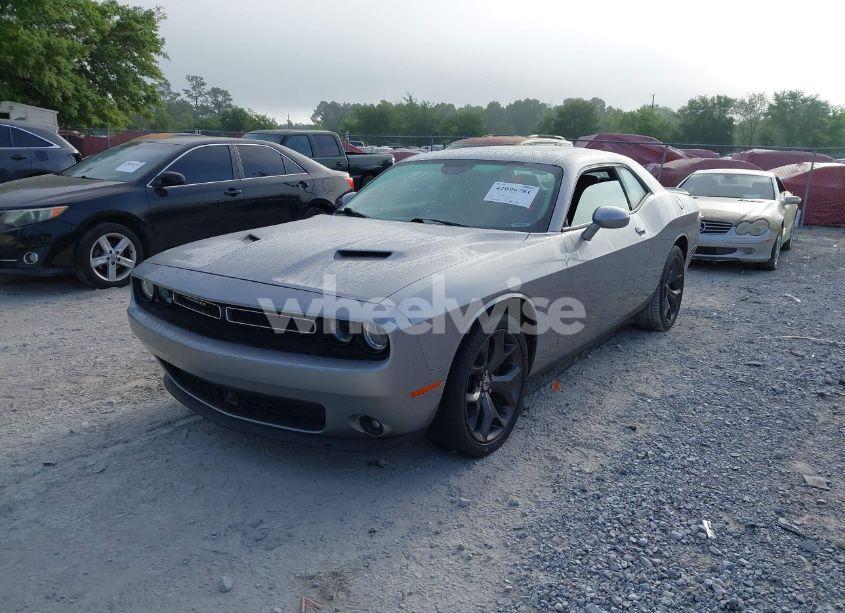 Photo 2 of 2018 Dodge Challenger SXT PLUS (VIN 2C3CDZAG2JH259026)