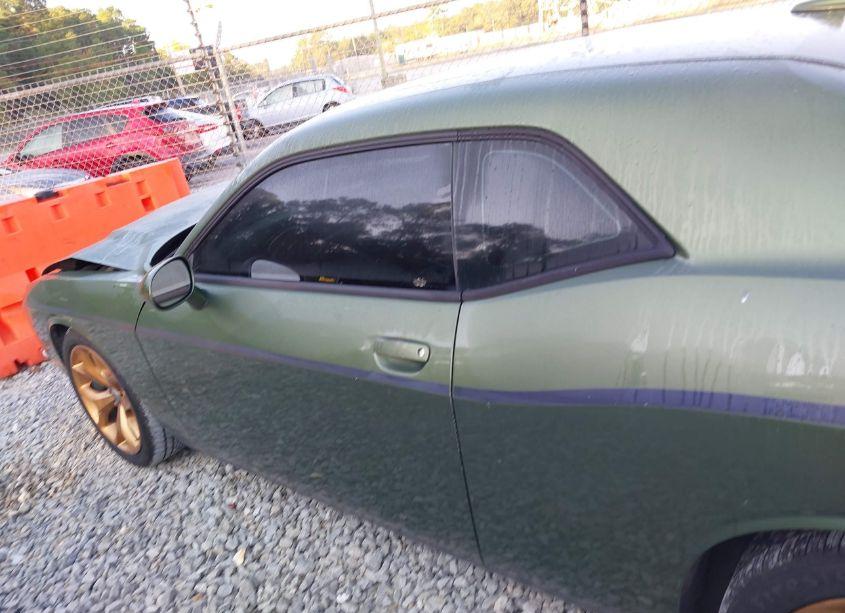 Photo 14 of 2018 Dodge Challenger SXT PLUS (VIN 2C3CDZAG2JH318365)