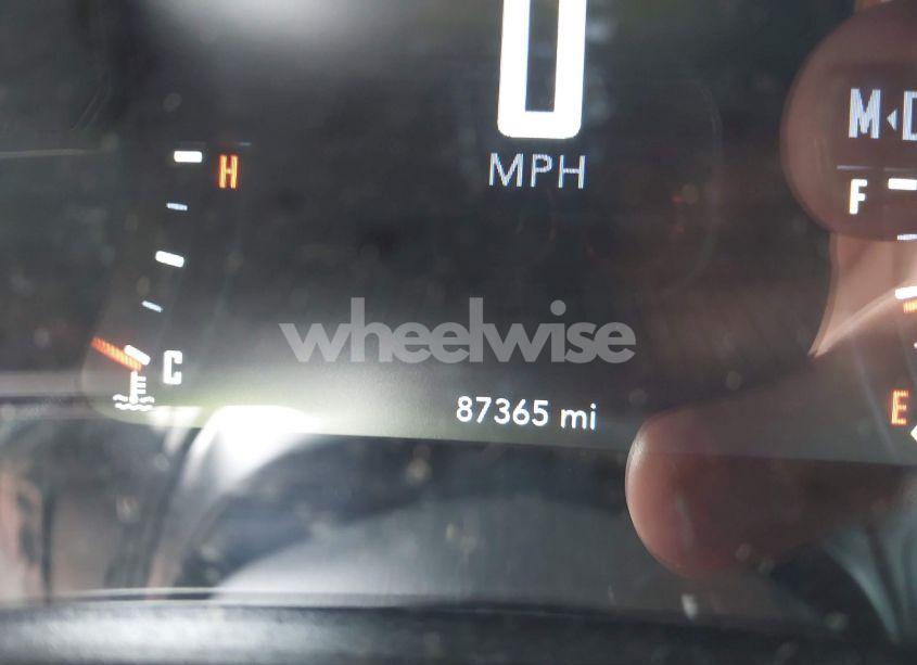 Photo 15 of 2019 Dodge Challenger SXT (VIN 2C3CDZAG2KH593834)