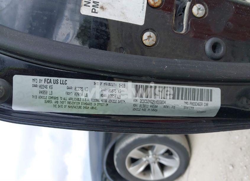 Photo 9 of 2019 Dodge Challenger SXT (VIN 2C3CDZAG2KH593834)