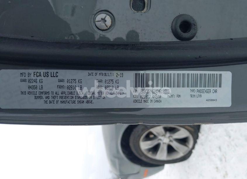 Photo 9 of 2019 Dodge Challenger SXT (VIN 2C3CDZAG2KH619865)