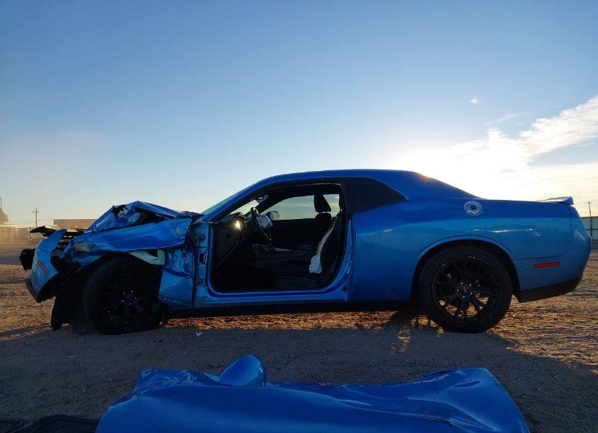 Photo 15 of 2019 Dodge Challenger SXT (VIN 2C3CDZAG2KH731842)