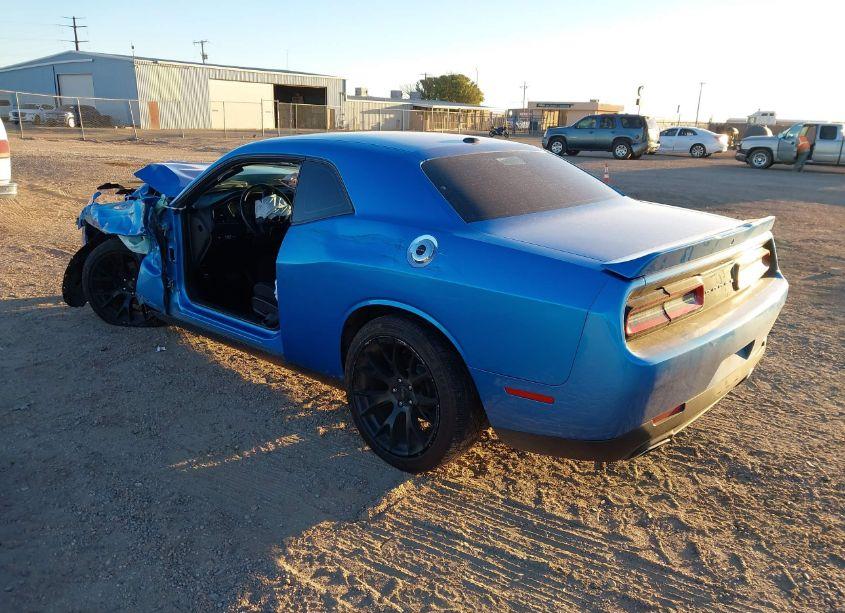 Photo 3 of 2019 Dodge Challenger SXT (VIN 2C3CDZAG2KH731842)