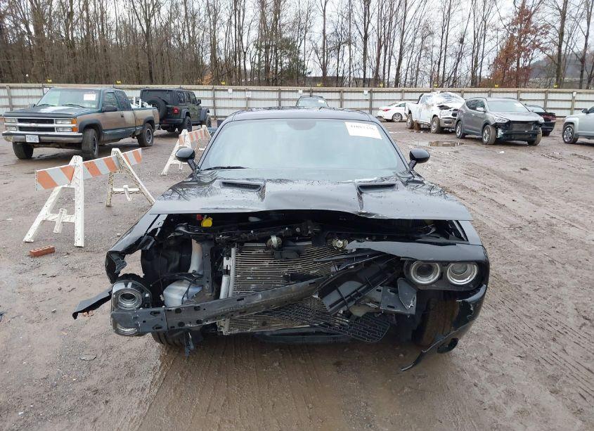 Photo 12 of 2019 Dodge Challenger SXT (VIN 2C3CDZAG2KH751234)