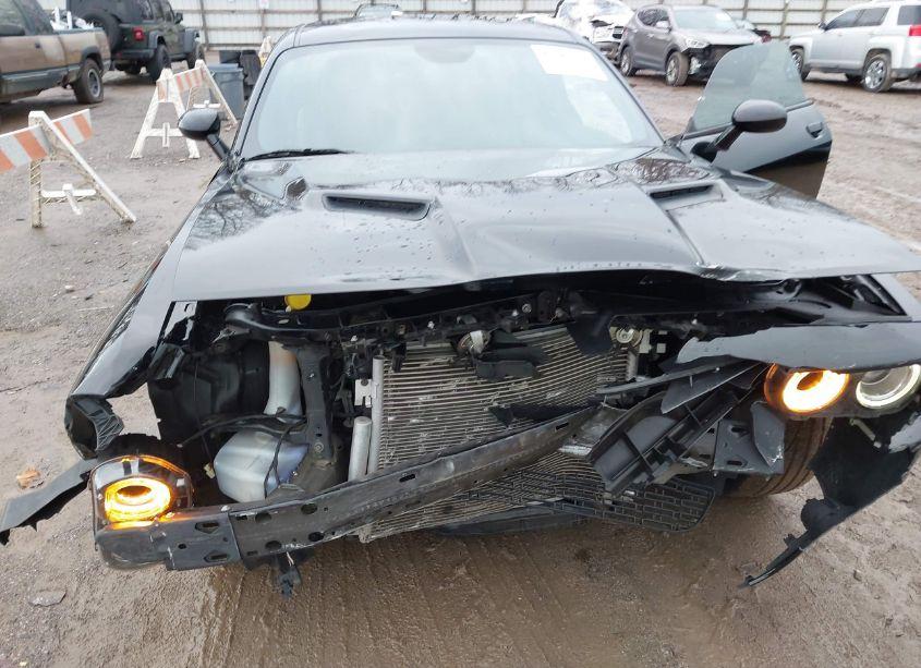 Photo 6 of 2019 Dodge Challenger SXT (VIN 2C3CDZAG2KH751234)
