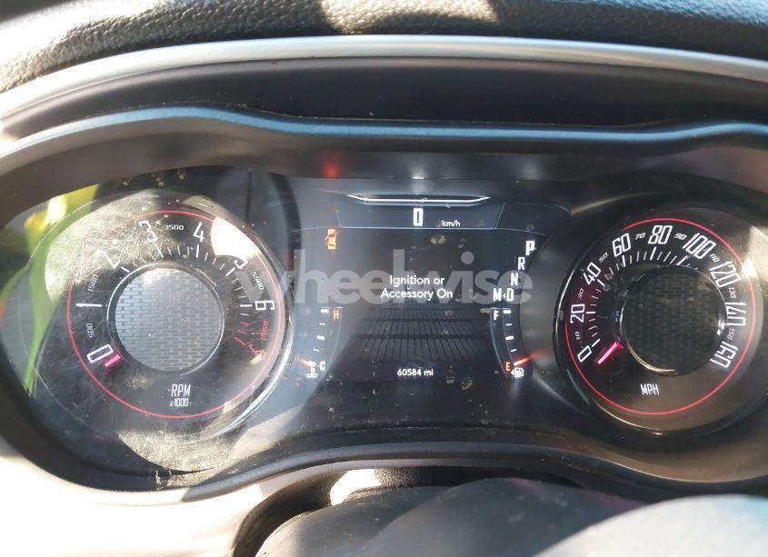 Photo 7 of 2020 Dodge Challenger SXT (VIN 2C3CDZAG2LH174447)