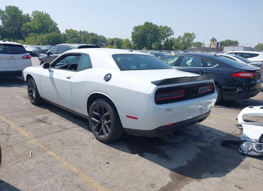 Photo 3 of 2021 Dodge Challenger SXT (VIN 2C3CDZAG2MH573151)
