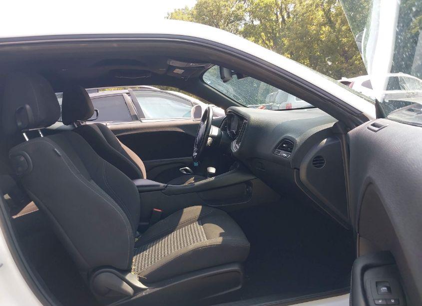 Photo 5 of 2021 Dodge Challenger SXT (VIN 2C3CDZAG2MH573151)