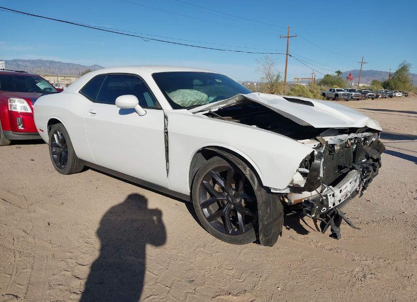 2022 Dodge Challenger SXT (VIN 2C3CDZAG2NH223598) main photo