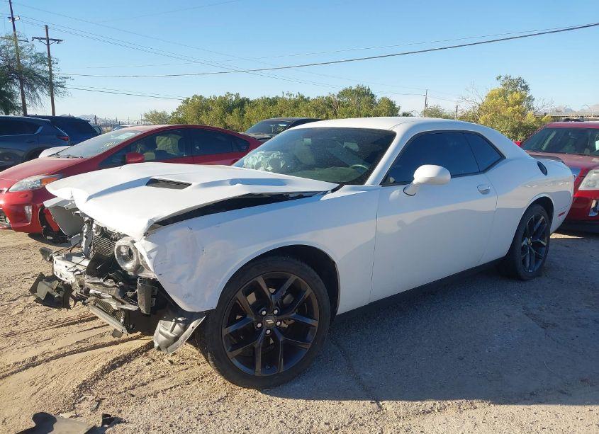 Photo 6 of 2022 Dodge Challenger SXT (VIN 2C3CDZAG2NH223598)