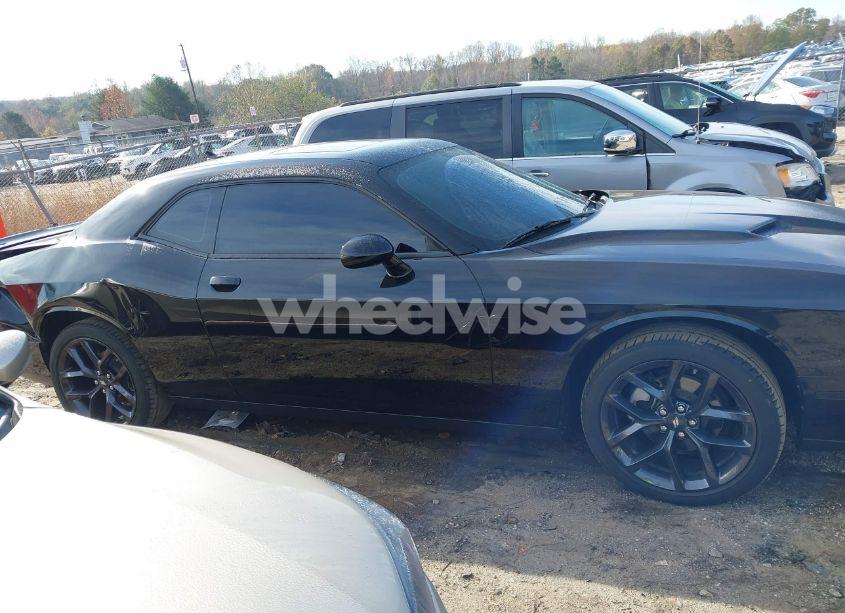 Photo 13 of 2023 Dodge Challenger SXT (VIN 2C3CDZAG2PH645325)