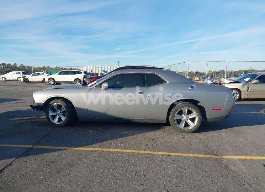 Photo 15 of 2015 Dodge Challenger SXT (VIN 2C3CDZAG3FH718944)