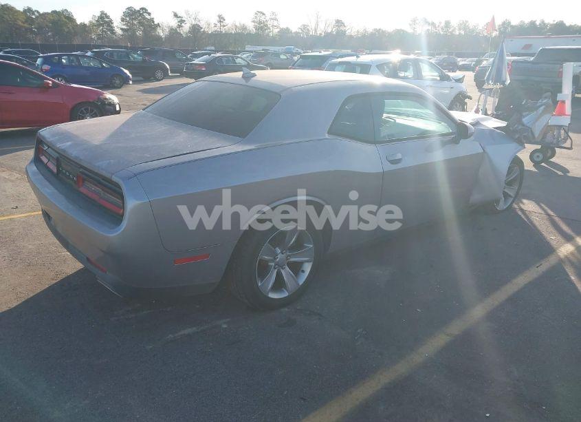 Photo 4 of 2015 Dodge Challenger SXT (VIN 2C3CDZAG3FH718944)