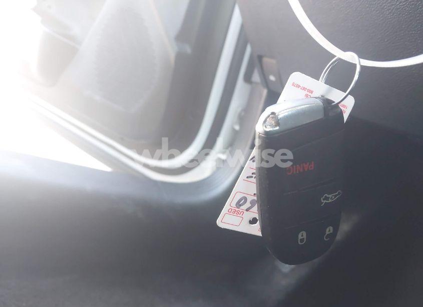 Photo 11 of 2015 Dodge Challenger SXT (VIN 2C3CDZAG3FH861134)