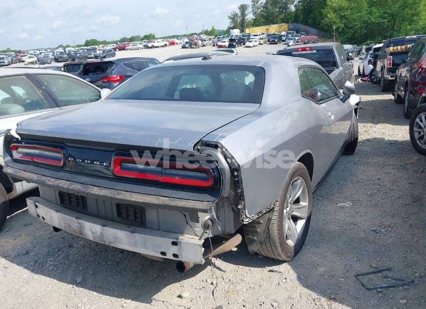 Photo 4 of 2016 Dodge Challenger SXT (VIN 2C3CDZAG3GH153080)