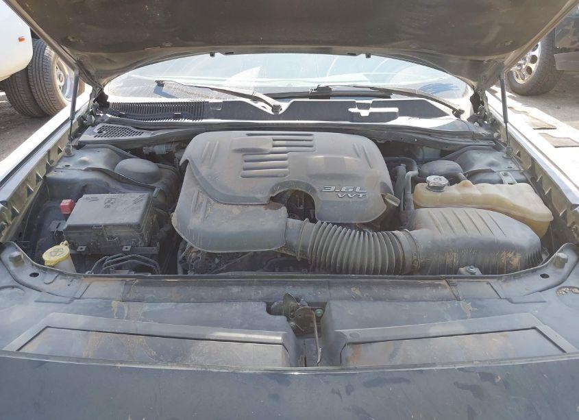 Photo 10 of 2016 Dodge Challenger SXT PLUS (VIN 2C3CDZAG3GH279892)