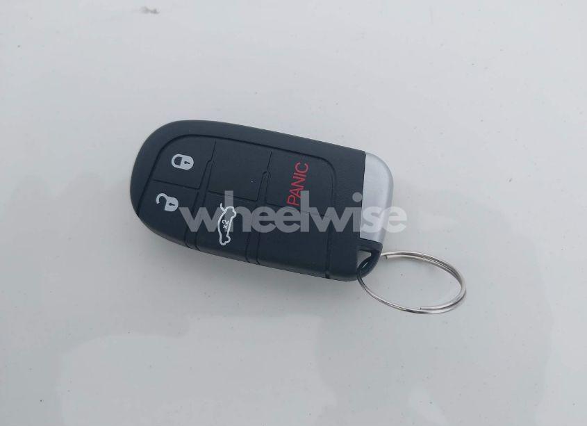 Photo 11 of 2016 Dodge Challenger SXT (VIN 2C3CDZAG3GH331652)