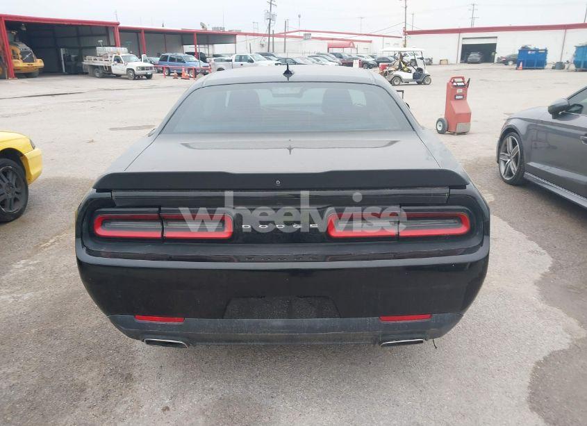 Photo 16 of 2016 Dodge Challenger SXT (VIN 2C3CDZAG3GH331652)
