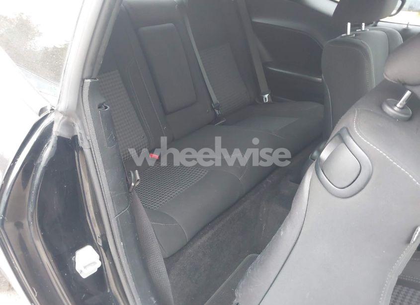 Photo 8 of 2016 Dodge Challenger SXT (VIN 2C3CDZAG3GH331652)