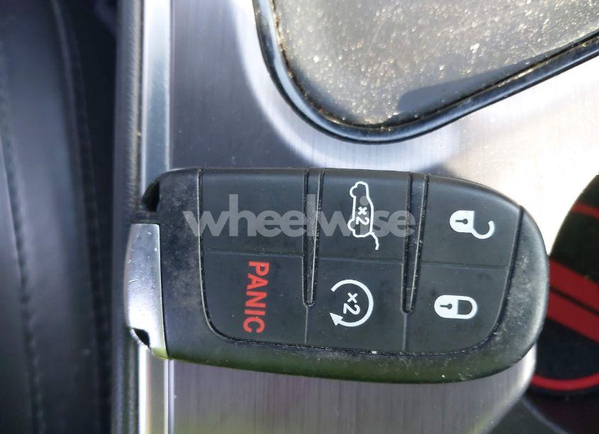 Photo 11 of 2017 Dodge Challenger SXT PLUS (VIN 2C3CDZAG3HH502126)