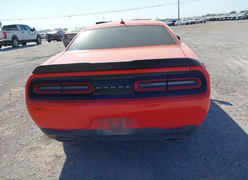 Photo 16 of 2018 Dodge Challenger SXT (VIN 2C3CDZAG3JH204682)