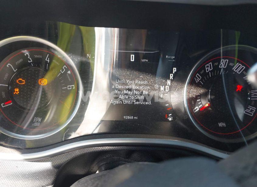 Photo 7 of 2018 Dodge Challenger SXT PLUS (VIN 2C3CDZAG3JH231932)