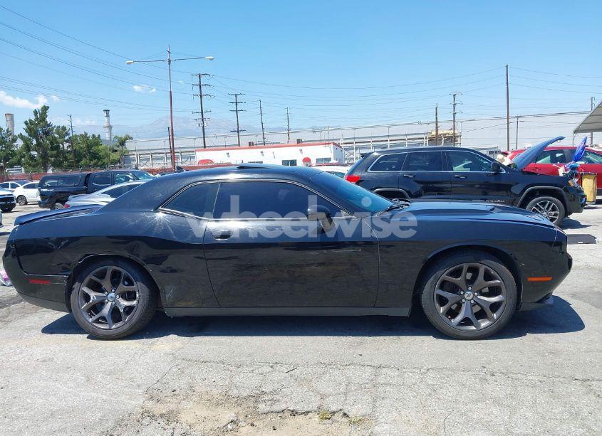 Photo 14 of 2018 Dodge Challenger SXT PLUS (VIN 2C3CDZAG3JH258838)