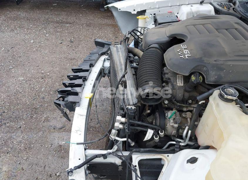 Photo 19 of 2018 Dodge Challenger SXT PLUS (VIN 2C3CDZAG3JH276918)