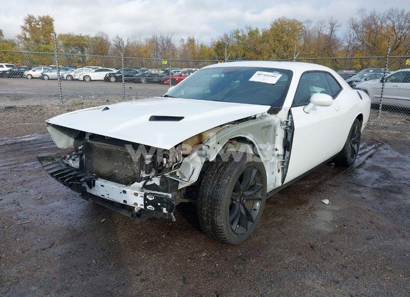 Photo 2 of 2018 Dodge Challenger SXT PLUS (VIN 2C3CDZAG3JH276918)