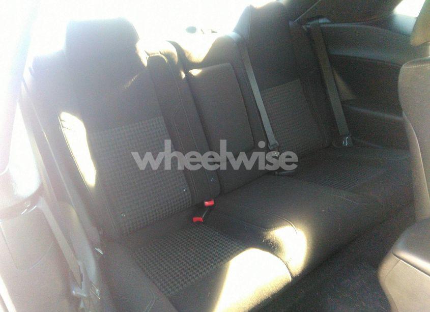 Photo 8 of 2018 Dodge Challenger SXT (VIN 2C3CDZAG3JH321744)