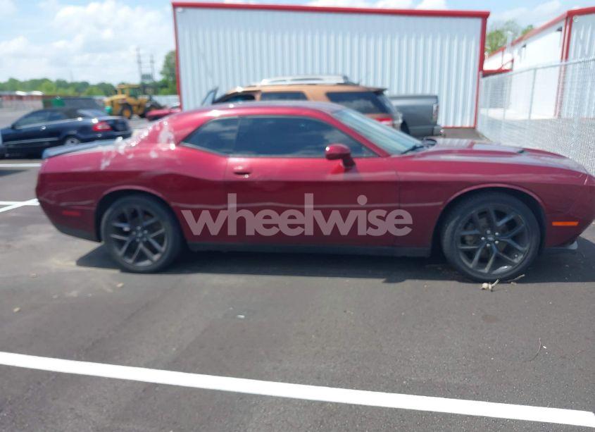 Photo 13 of 2021 Dodge Challenger SXT (VIN 2C3CDZAG3MH604570)