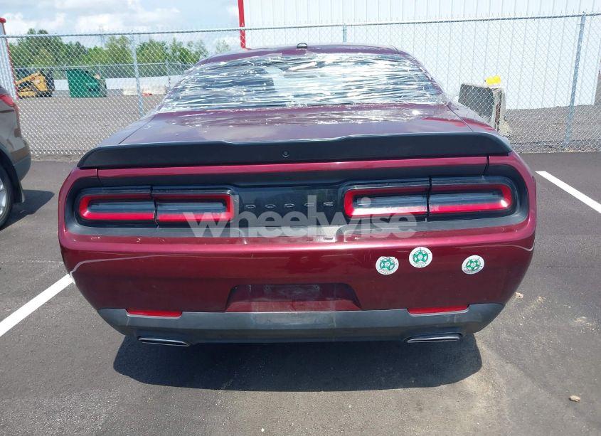 Photo 16 of 2021 Dodge Challenger SXT (VIN 2C3CDZAG3MH604570)