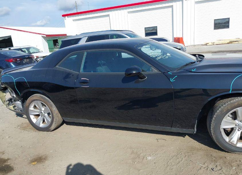 Photo 13 of 2023 Dodge Challenger SXT (VIN 2C3CDZAG3PH586303)