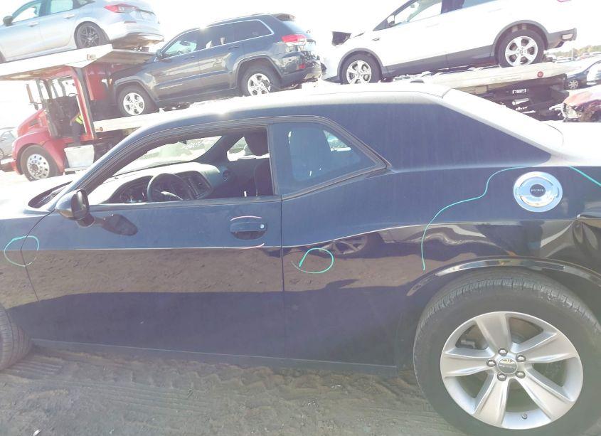 Photo 14 of 2023 Dodge Challenger SXT (VIN 2C3CDZAG3PH586303)