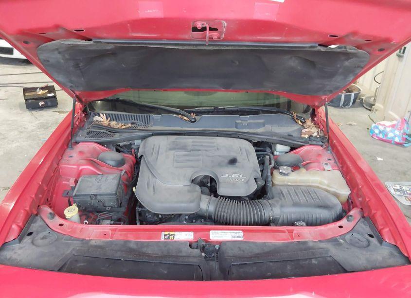 Photo 10 of 2015 Dodge Challenger SXT (VIN 2C3CDZAG4FH747367)