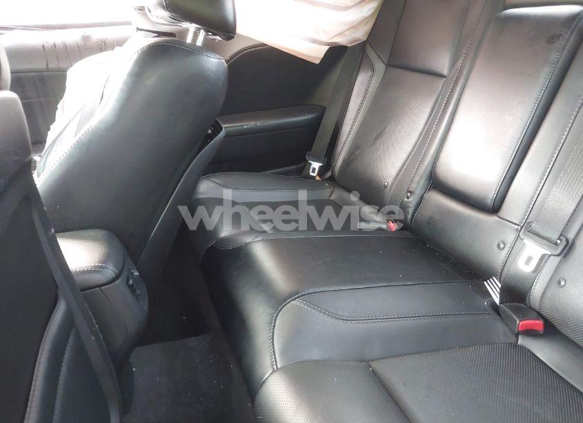 Photo 8 of 2016 Dodge Challenger SXT PLUS (VIN 2C3CDZAG4GH172575)