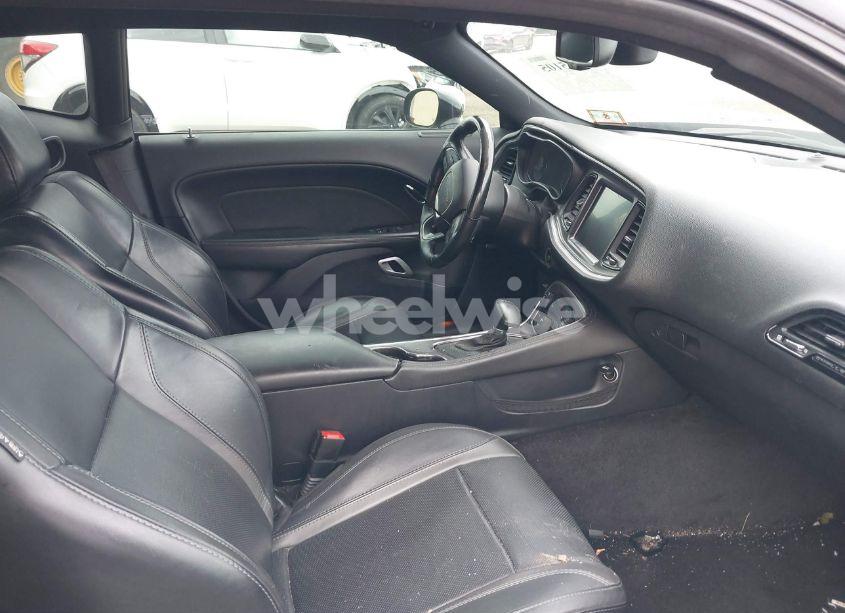 Photo 5 of 2016 Dodge Challenger SXT PLUS (VIN 2C3CDZAG4GH236727)