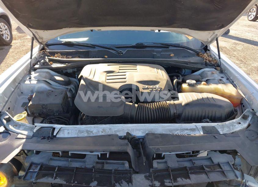 Photo 10 of 2016 Dodge Challenger SXT PLUS (VIN 2C3CDZAG4GH263314)