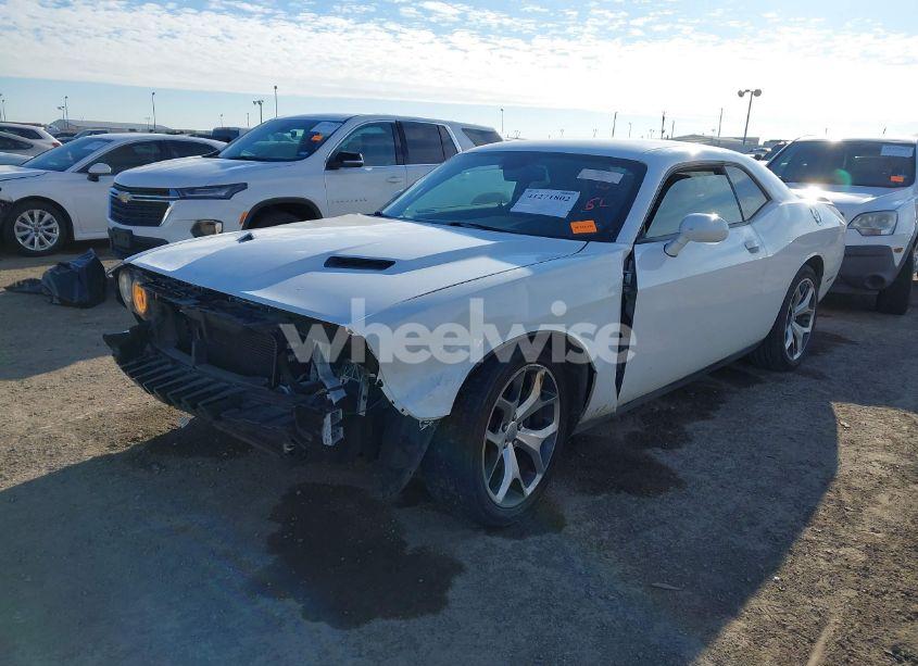 Photo 2 of 2016 Dodge Challenger SXT PLUS (VIN 2C3CDZAG4GH263314)
