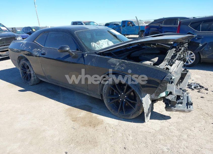 2016 Dodge Challenger SXT (VIN 2C3CDZAG4GH275849) main photo